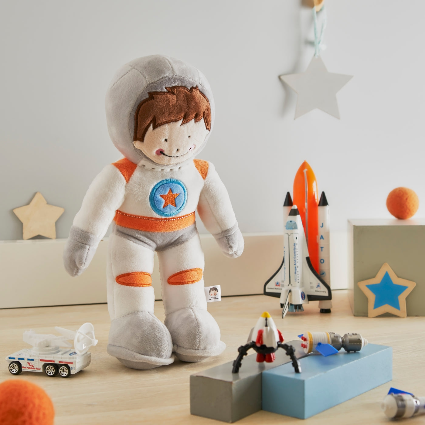 storklings astronaut plush soft toy